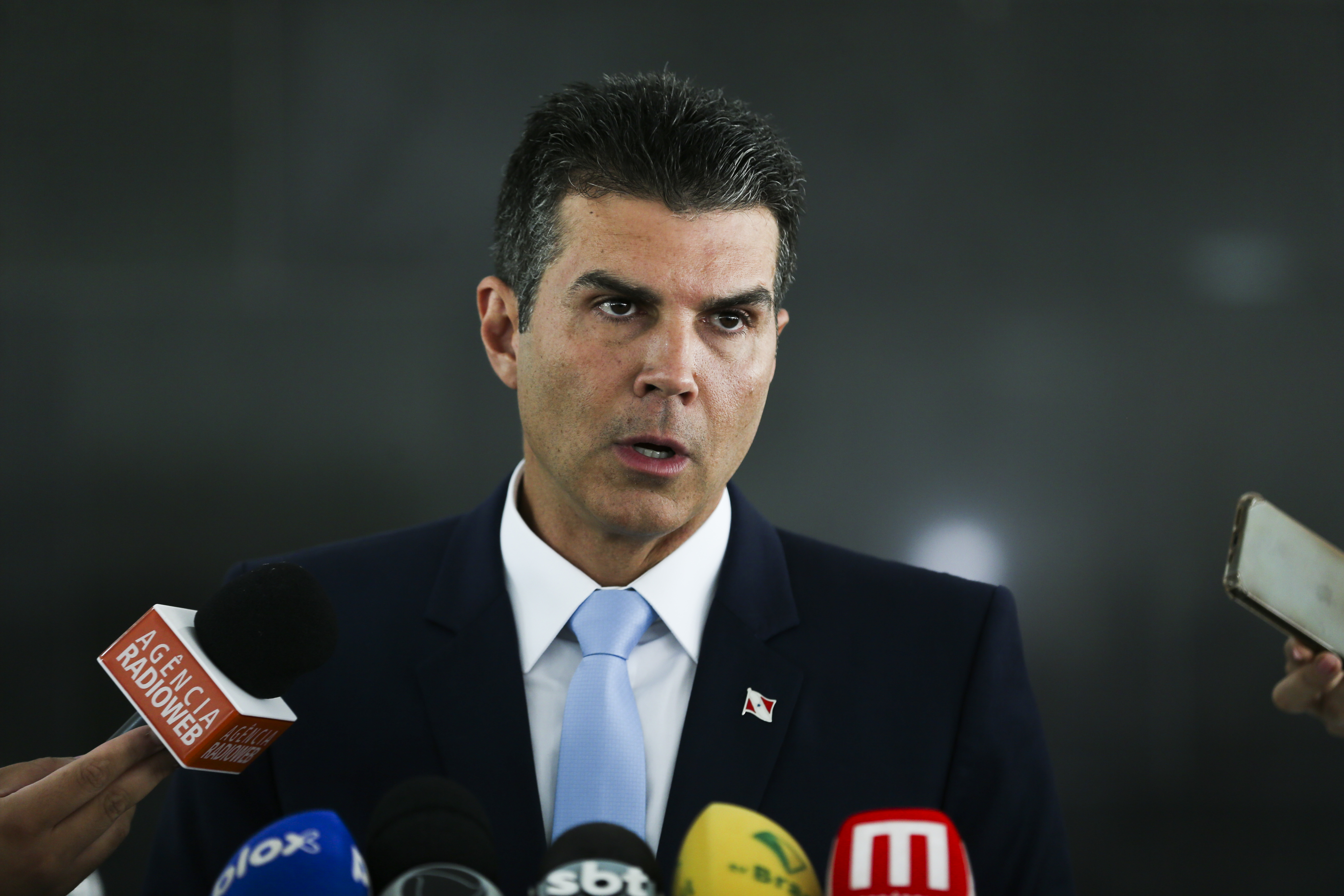 Imagem de Barbalho rebate críticas de Trump e tenta minimizar escândalo ambiental da COP30