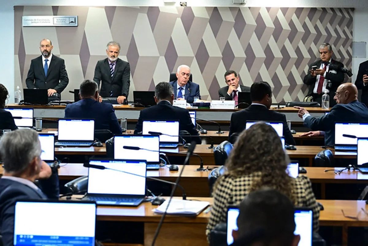 Imagem de PL da Dosimetria enfrenta resistência no Senado e pode ser travado na CCJ