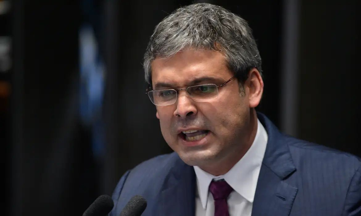 O Lindbergh Farias