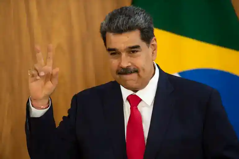 Imagem de Maduro apela por “paz eterna” em meio a ofensiva militar dos EUA no Caribe