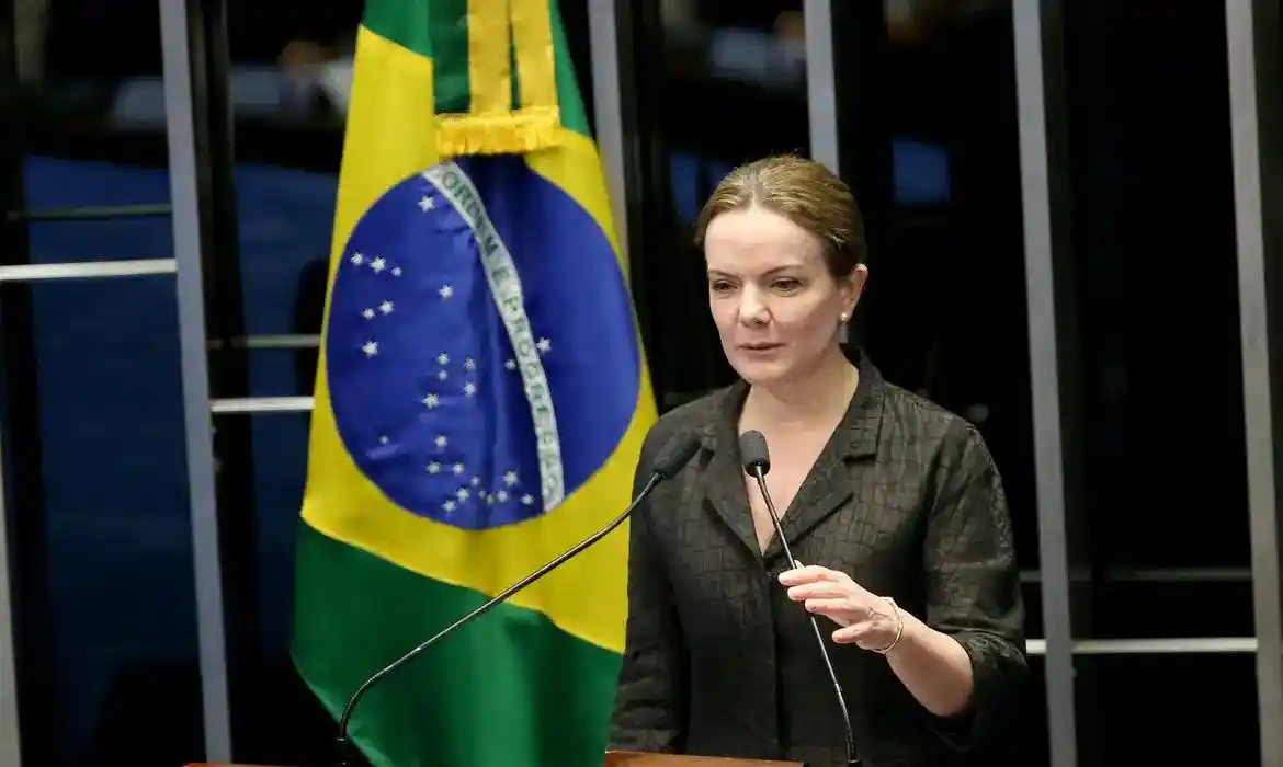 Ministra Gleisi Hoffmann na Câmara dos Deputados
