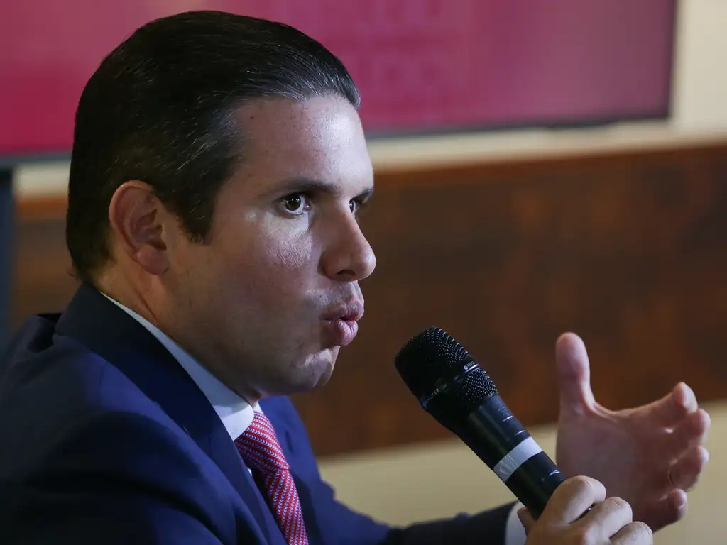 Imagem de Hugo Motta barra tentativa de equiparar facções ao terrorismo