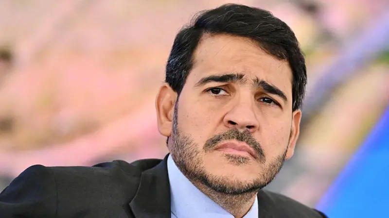 Imagem de Messias pode ser convocado à CPMI do INSS para explicar omissão da AGU envolvendo irmão de Lula