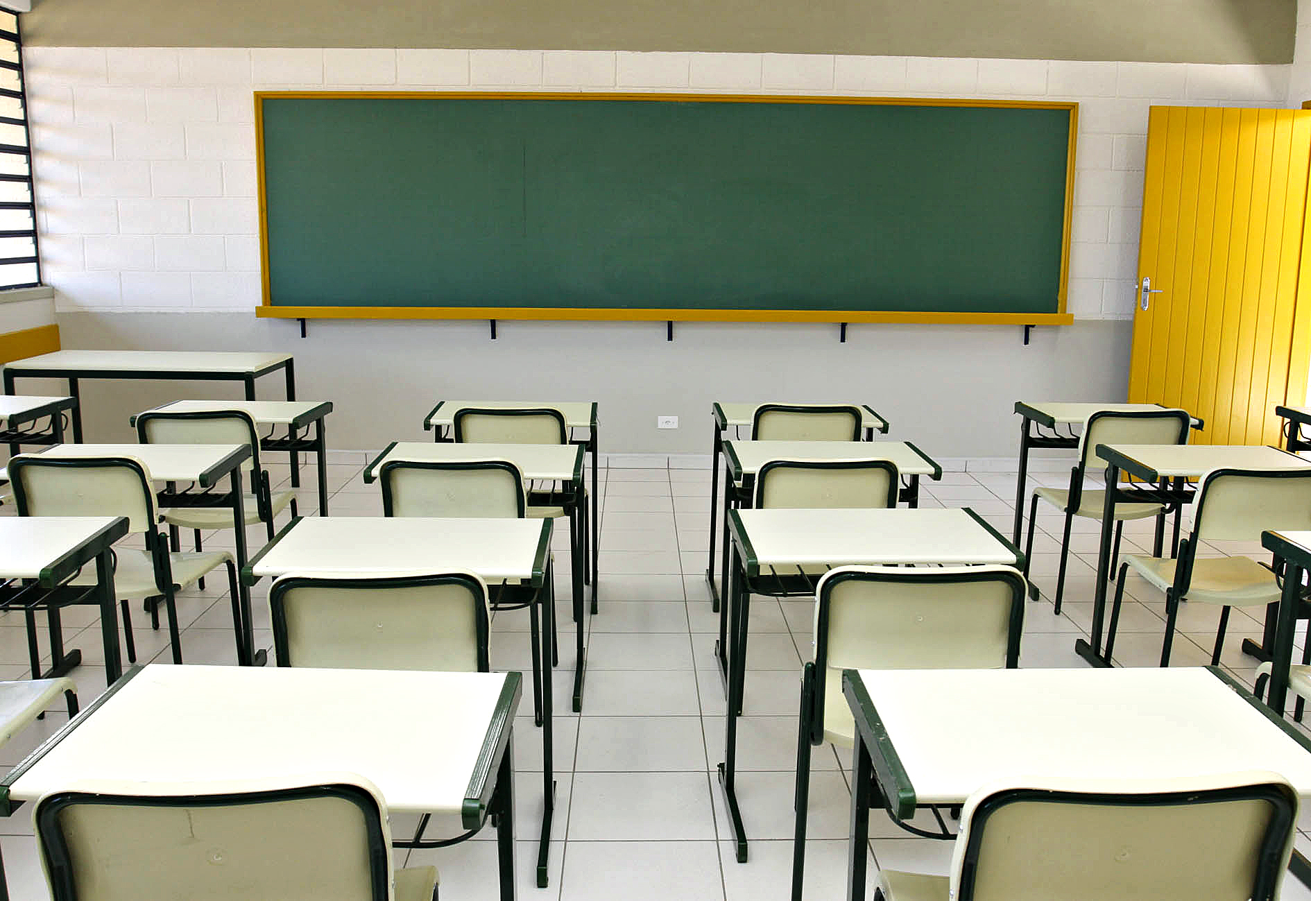 Imagem de Estudante é agredida após rejeitar investidas de colega em escola de Feira de Santana