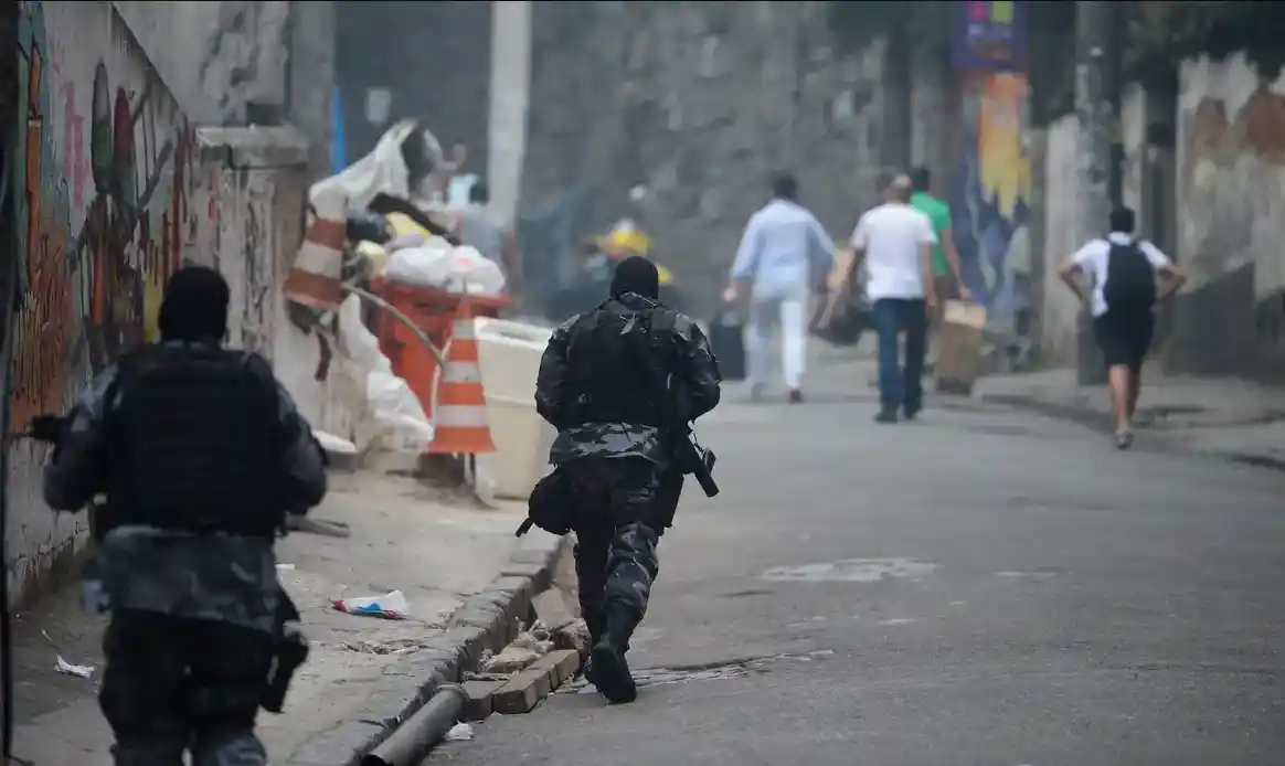 Imagem de Medo da violência vira a principal preocupação dos brasileiros, diz Quaest