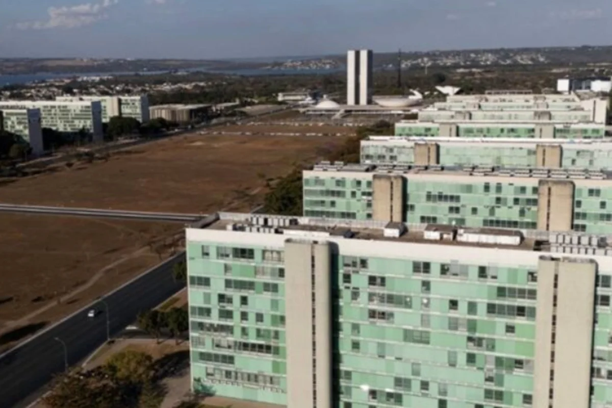 Imagem de Governo detalha desbloqueio de R$ 5,7 bilhões no Orçamento, mas mantém R$ 17,9 bilhões congelados