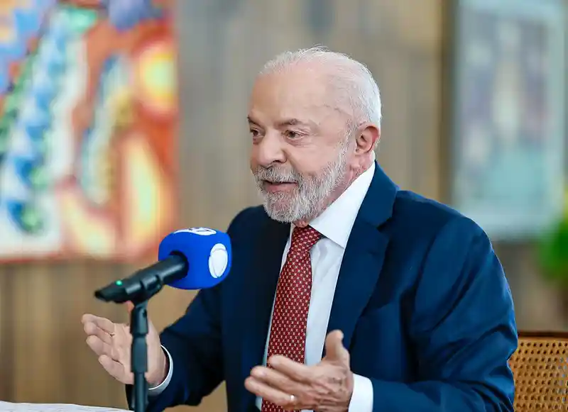 Imagem de Lula diz sentir falta de disputas com o PSDB e critica cenário eleitoral