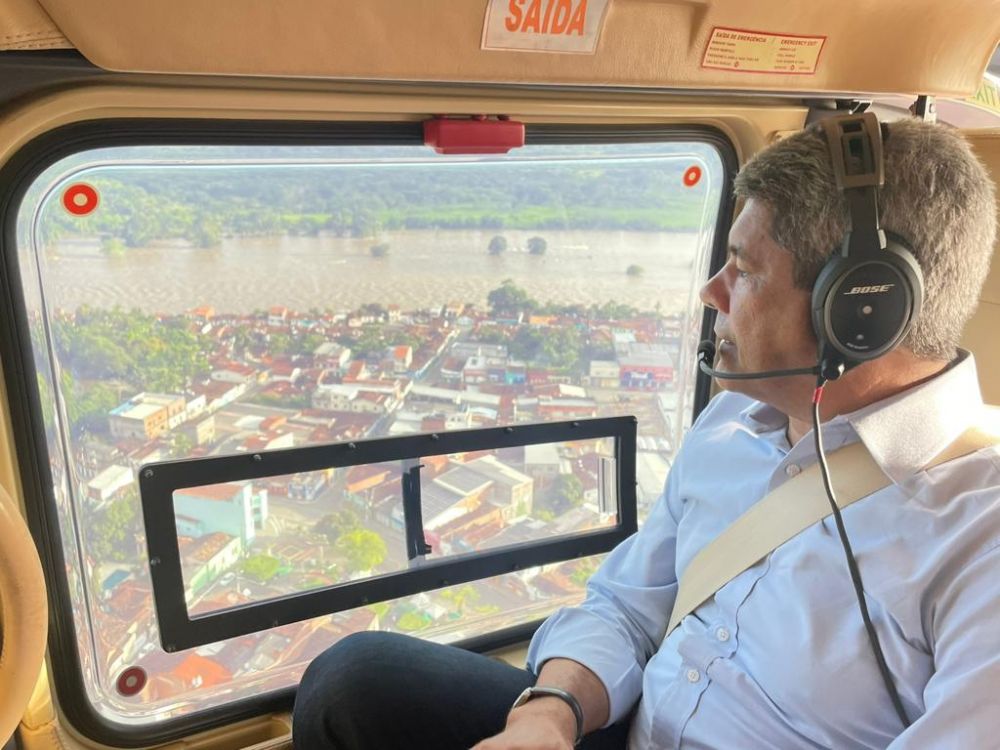 Imagem de Gastos de Jerônimo com voos já superam toda a era Rui Costa