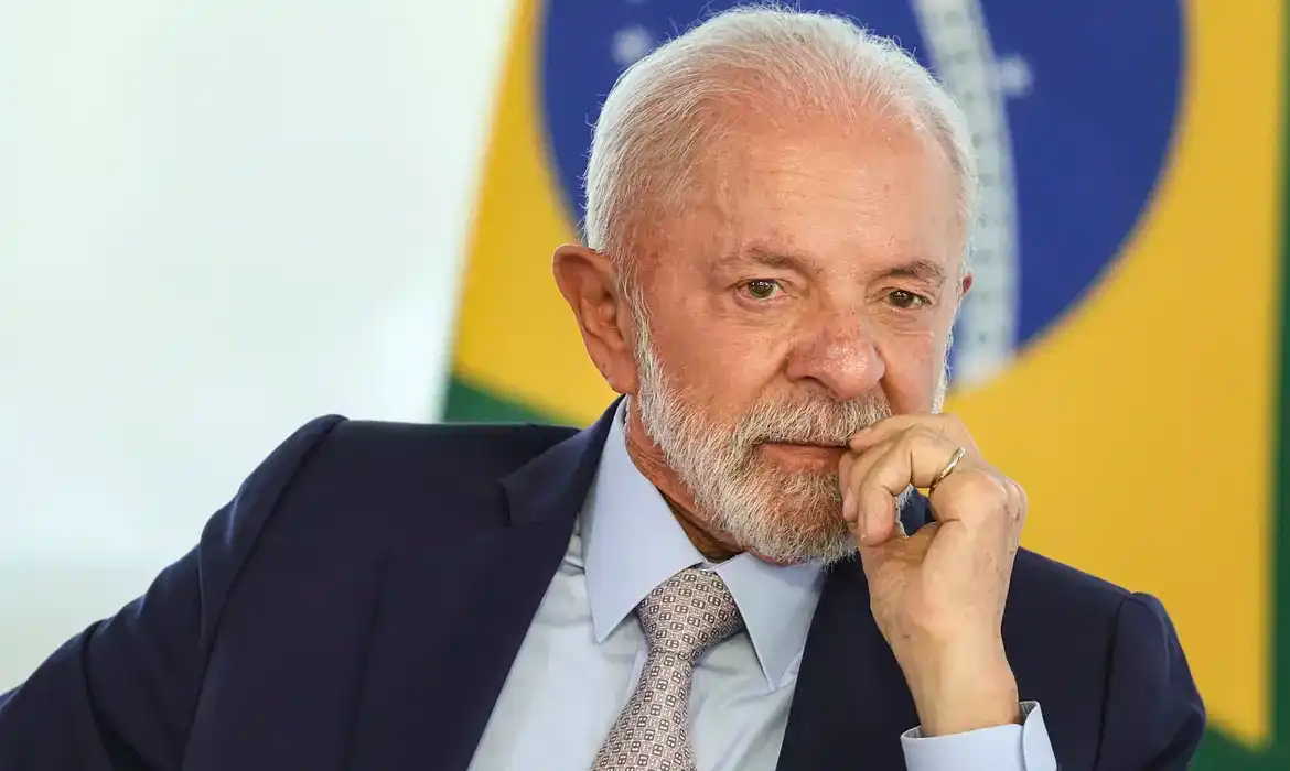 Imagem de Transparência Internacional cobra explicações de Lula sobre suposta investigação da Polícia Federal