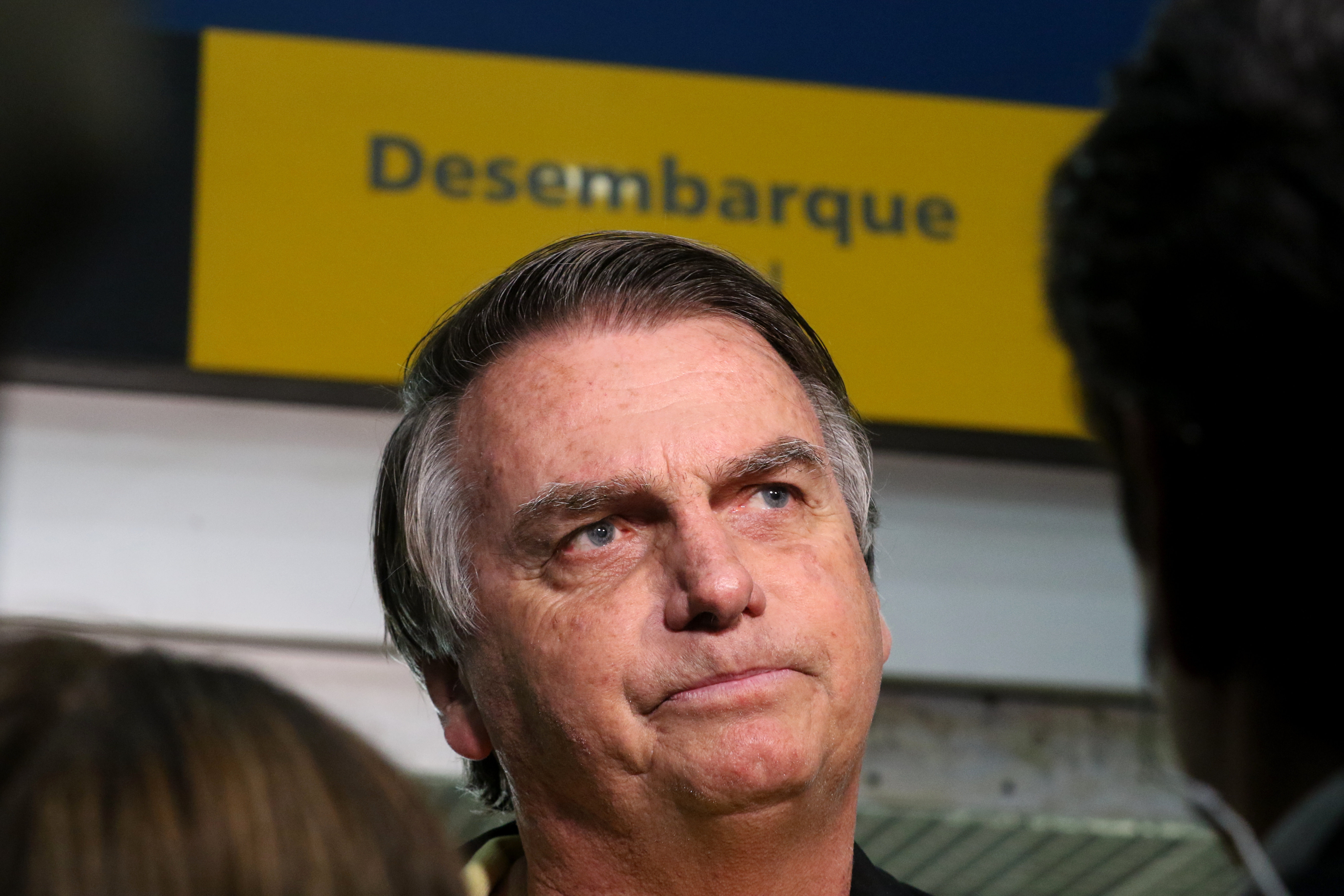 Imagem de Ambulância do Samu fica 24 horas à disposição de Bolsonaro na Papudinha por determinação de Moraes