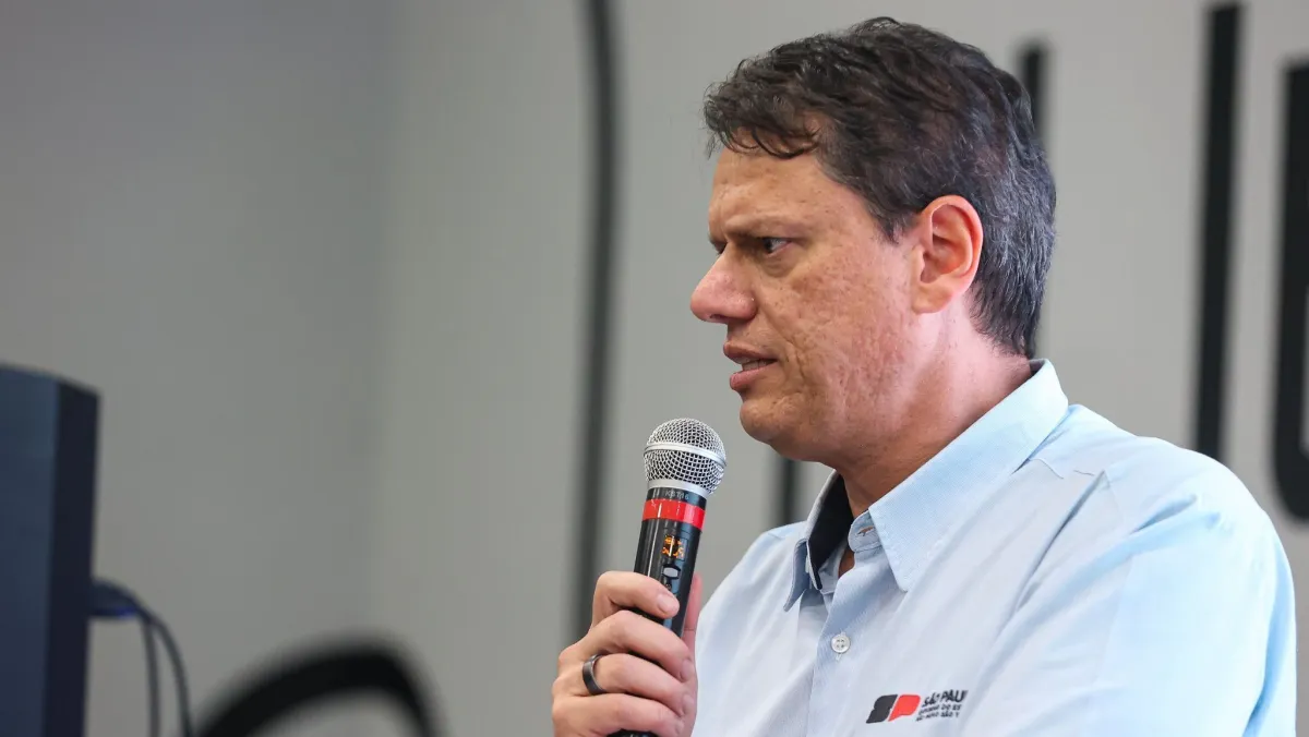 Imagem de Tarcísio lidera disputa em SP com 53,7% e se aproxima de vitória no 1º turno