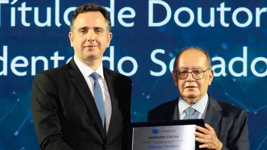 Imagem de Gilmar Mendes declara apoio a Rodrigo Pacheco para futura vaga no STF