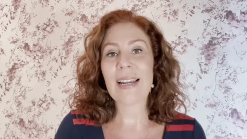 Imagem de Carla Zambelli afirma que Justiça italiana conhece seu paradeiro e nega estar foragida