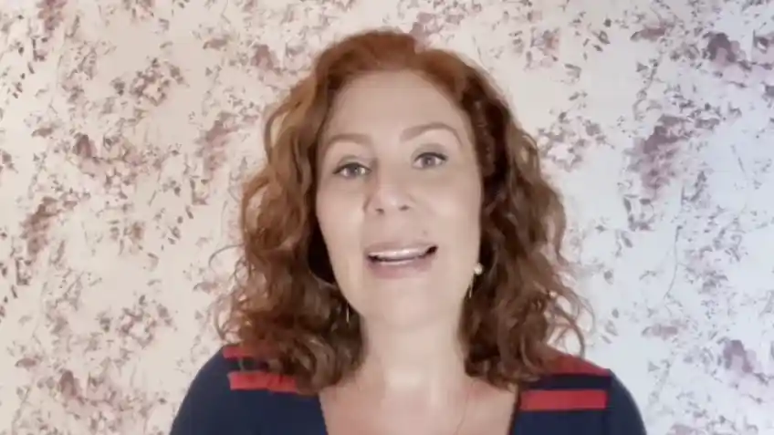 Imagem de Carla Zambelli afirma que Justiça italiana conhece seu paradeiro e nega estar foragida