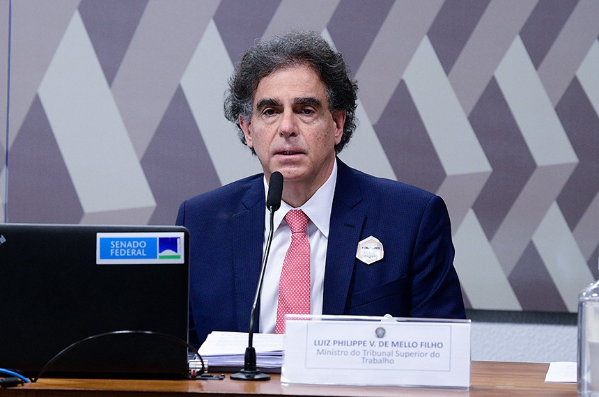 Imagem de Presidente do TST diz ser ‘vermelho’ que atua por uma ‘causa’