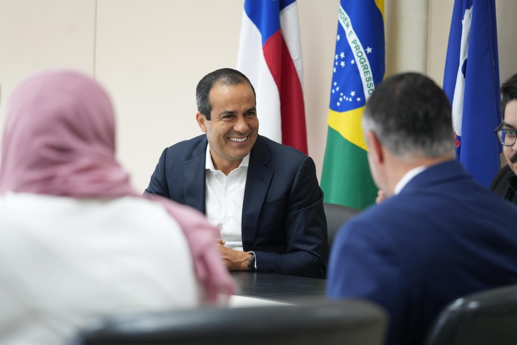 Imagem de Prefeito Bruno Reis e o embaixador dos Emirados Árabes discutem investimentos para a capital baiana