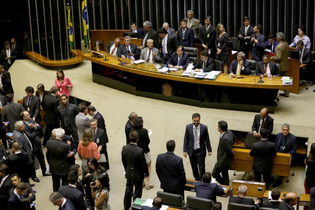 Imagem de Deputados tentam revogar decreto de Lula sobre educação inclusiva