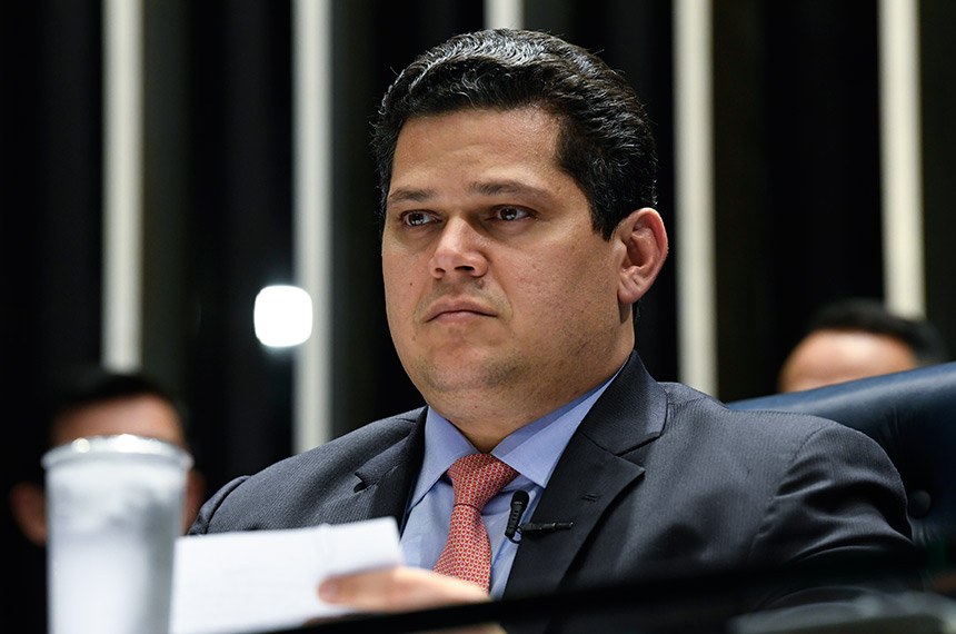 Imagem de Pressão do PT sobre Alcolumbre preocupa governo e amplia desgaste no Senado