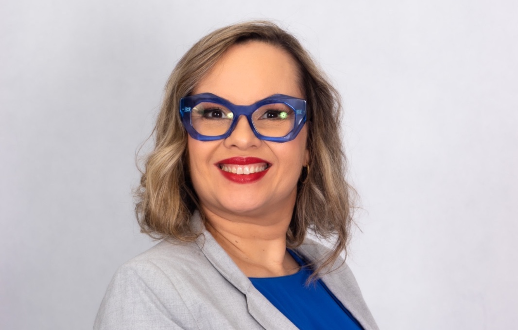 Imagem de O caixa do Foro secou, por Zizi Martins