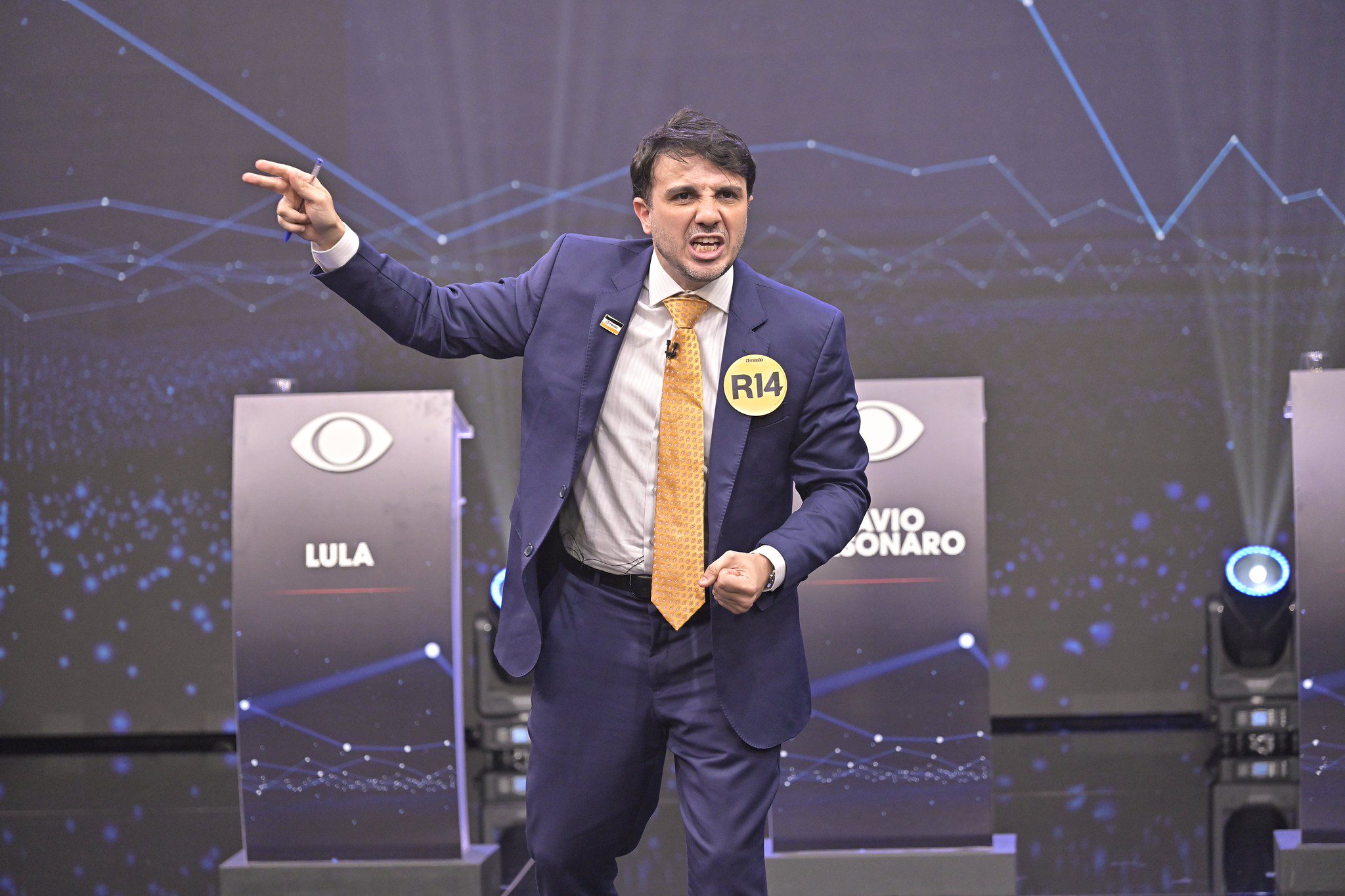 Imagem de Redes sociais começam a suspender perfis de Renan Santos após decisão do TSE