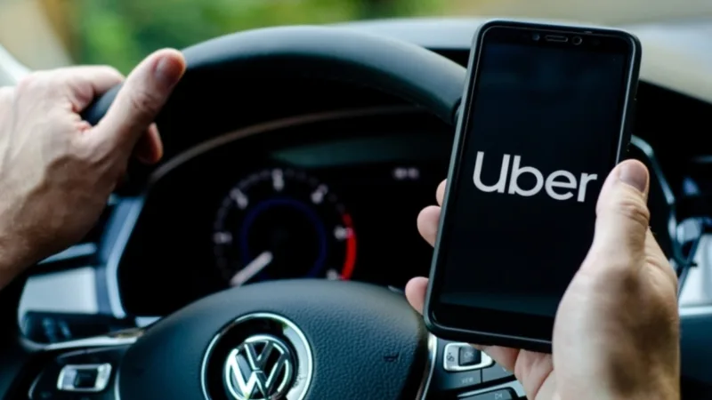 Imagem de Uber corta 23% da equipe de RH em reestruturação global