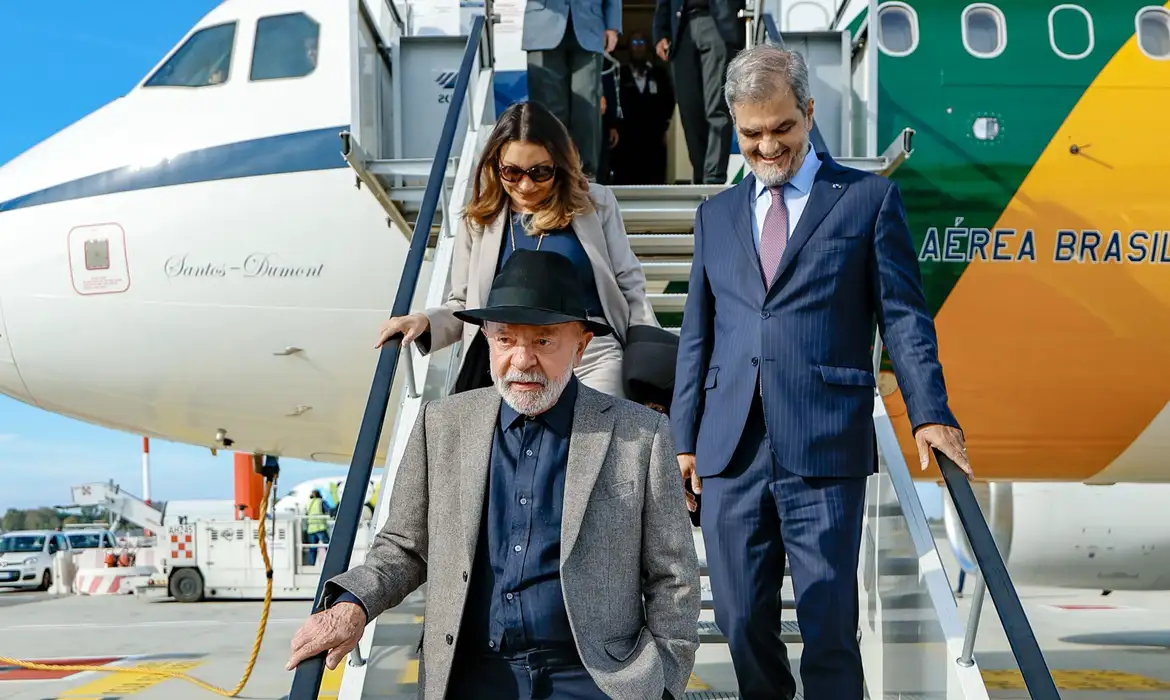 Imagem de Registros mostram uso de residência oficial em Roma por artistas e autoridades durante governo Lula