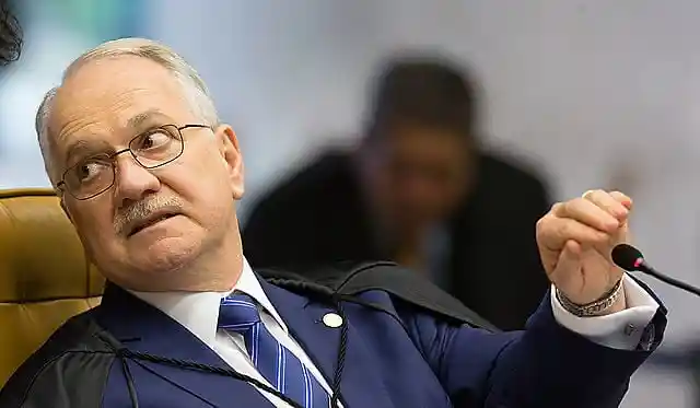 Imagem de Fachin cancela reunião com direção da OAB em meio à crise no STF