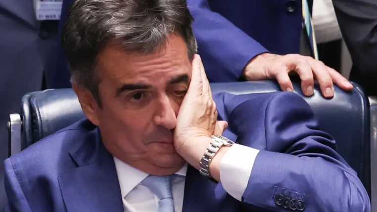 Imagem de Após saída de Kakay, Ciro Nogueira escolhe novo advogado para atuar no caso Master