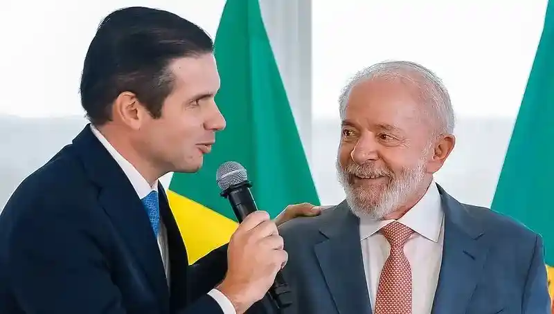 Imagem de Lula e Hugo Motta jantam no Alvorada e discutem articulação política para novo pacote fiscal