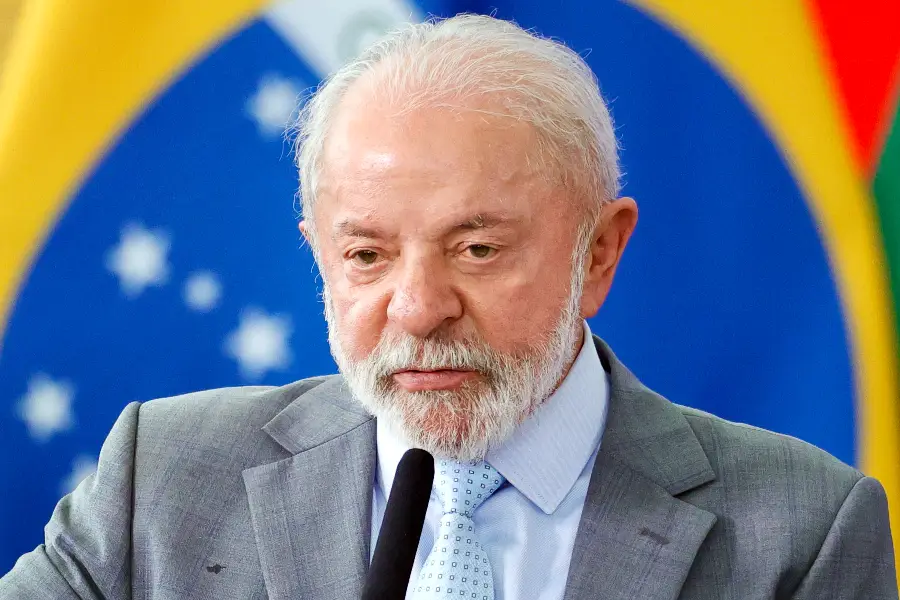 Imagem de Lula negocia participação em primeiro debate presidencial de 2026