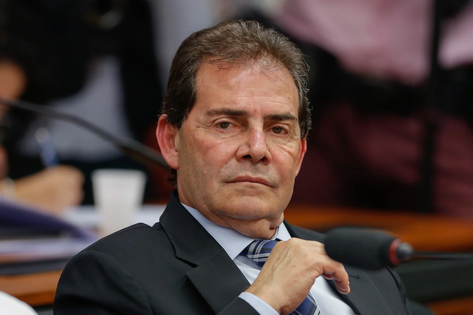 Imagem de Relator da anistia descarta perdão a Bolsonaro e defende redução de penas para manifestantes do 8 de Janeiro