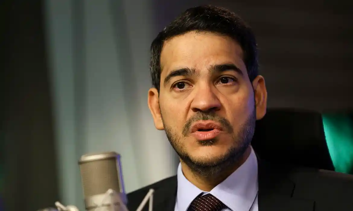 Imagem de Saúde de Otto pode atrasar sabatina de Jorge Messias ao STF