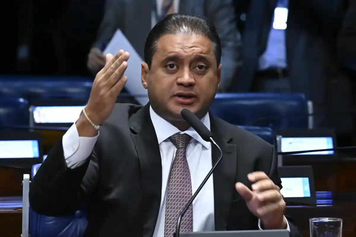 Imagem de PF aponta uso de imóveis, fazendas e aeronaves em suposto esquema de lavagem ligado a Weverton Rocha