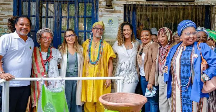 Imagem de DE TERREIRO A IGREJA: Janja alterna agendas religiosas e revela postura política ambígua