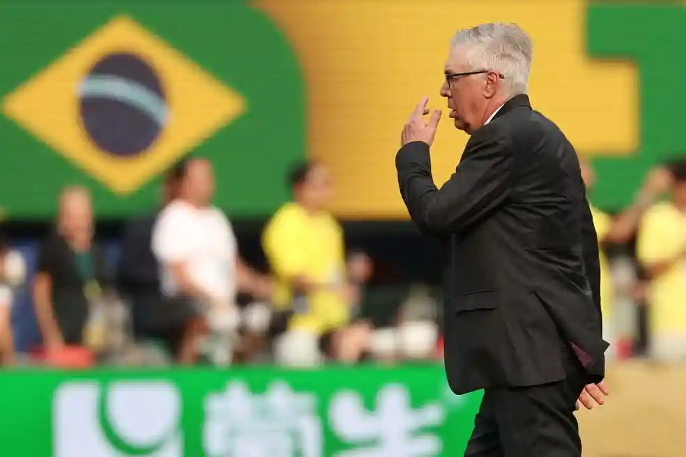 Imagem de CBF reajusta salário de Ancelotti em 20% após eliminação precoce da Seleção