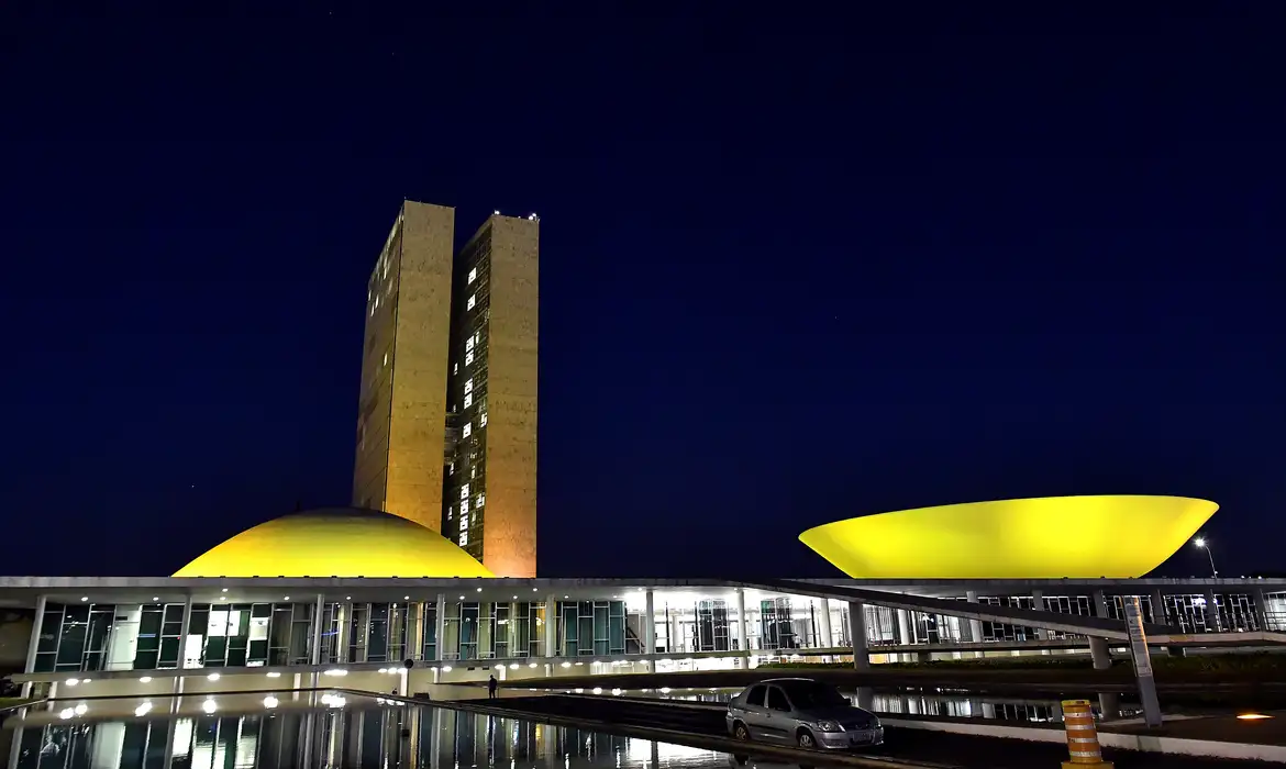 Imagem de Mais da metade dos brasileiros desaprova Congresso e STF, aponta pesquisa