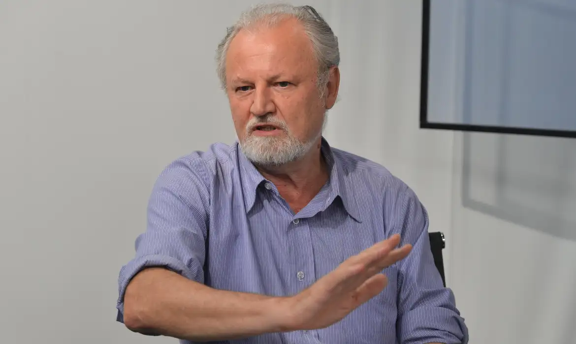 Imagem de Líder do MST exalta regime venezuelano diante de alerta dos EUA