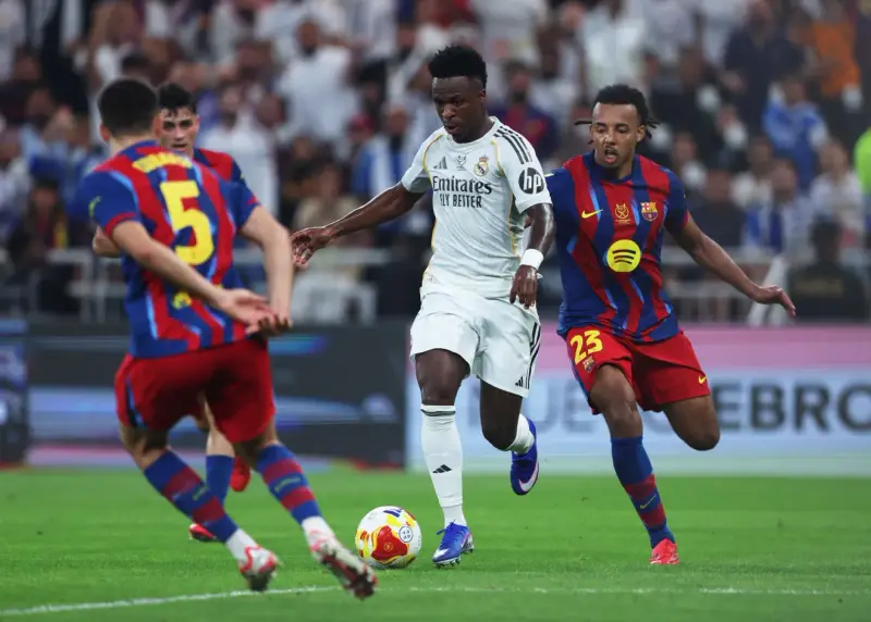 Barcelona vence clássico eletrizante contra o Real Madrid e conquista a ...