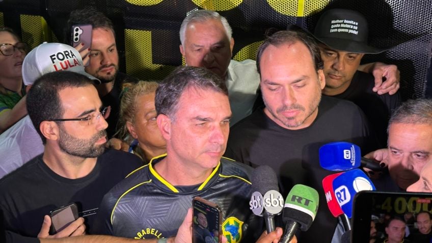 Imagem de PL reage à prisão de Bolsonaro e acusa STF de “intolerância religiosa”
