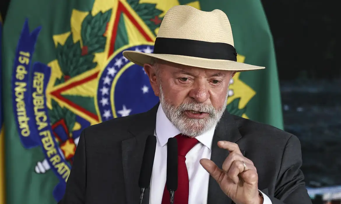 Imagem de Lula dispensa hotel e ficará na embaixada do Brasil durante viagem aos EUA