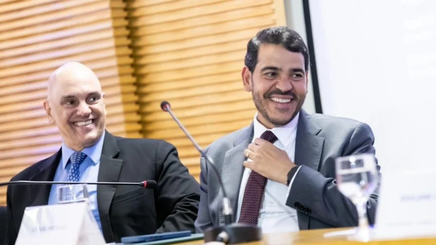 Imagem de AGU avalia acionar Justiça dos EUA contra sanções impostas a Alexandre de Moraes