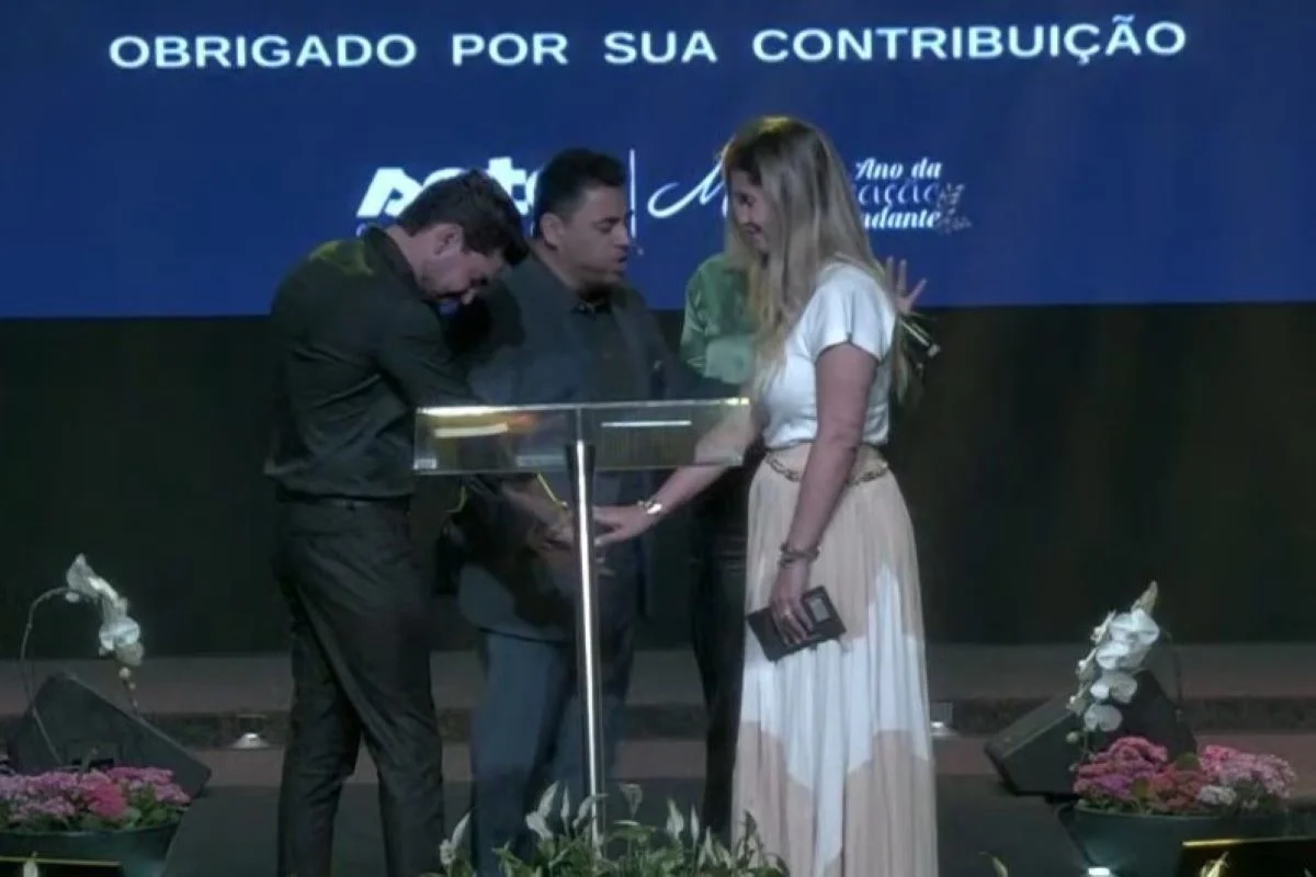 Imagem de Investigado na “Farra do INSS” celebrou sucesso financeiro em culto: “Vi a mão de Deus”